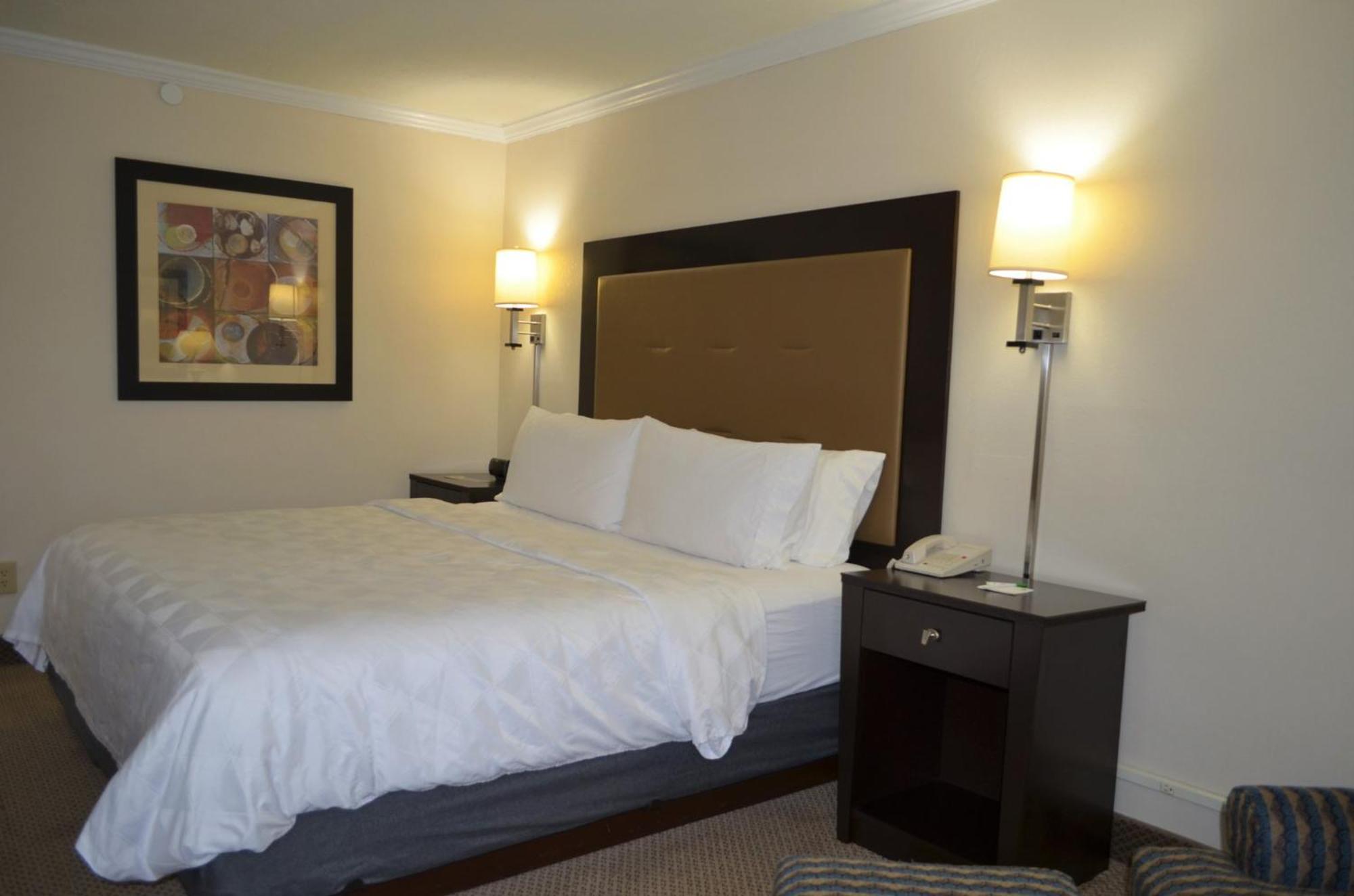 By Ihg Rock Springs