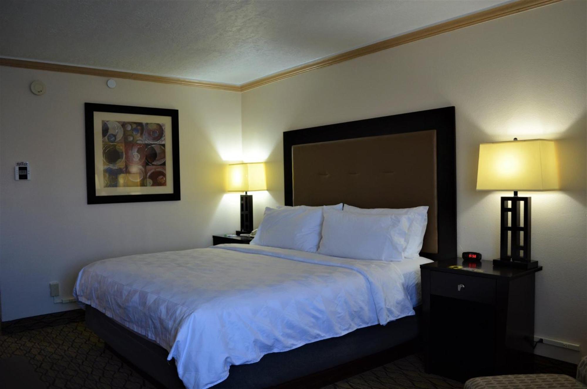 By Ihg Hotel